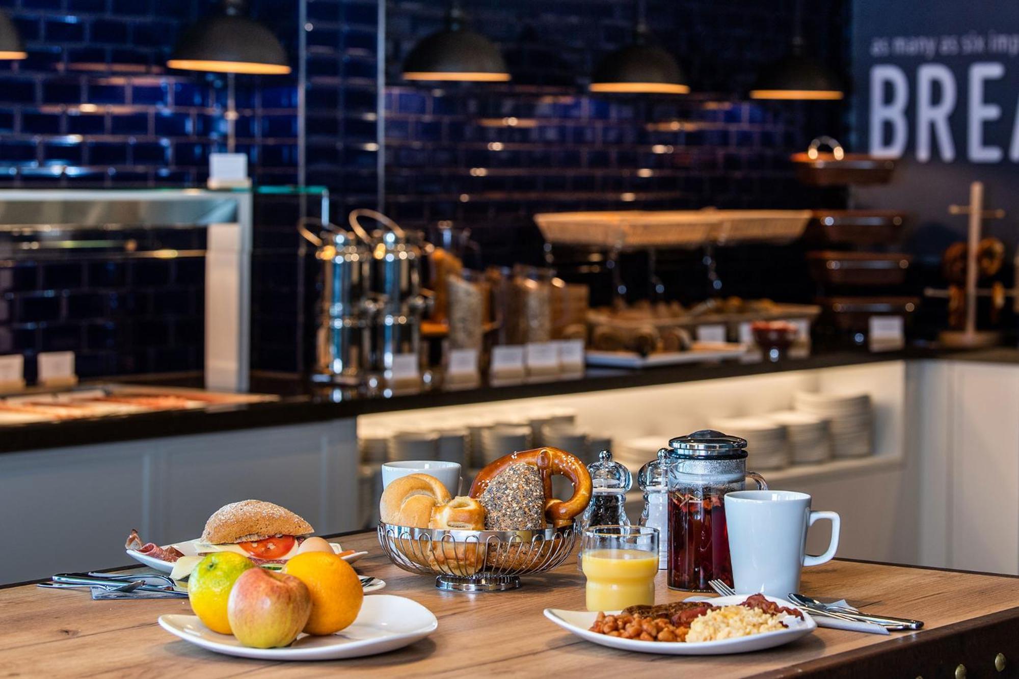 Premier Inn Muenchen City Schwabing Zewnętrze zdjęcie